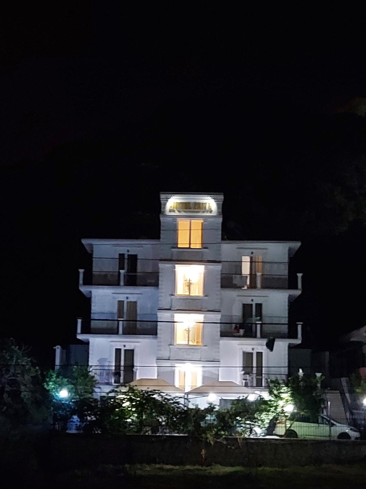 Hotel Fama Škalngur Exterior foto